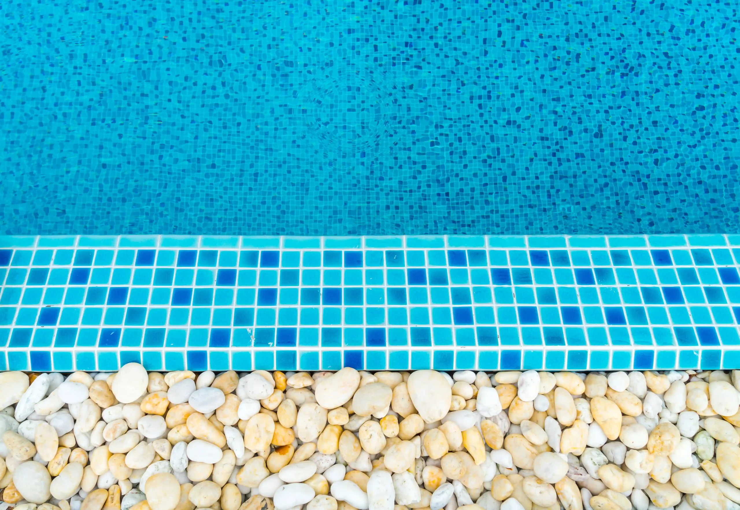 Transform Your Backyard: Top Pool Tiling Trends Taking Over New South Wales